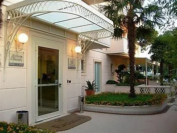 Hotel & Residence Exclusive Marina Di Carrara 3*,