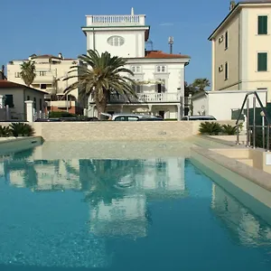 Hotel apartamentowy Piani